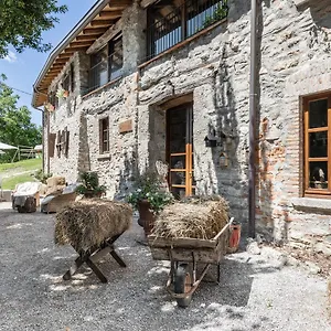  Alloggio per agriturismo Cascina Mirandola