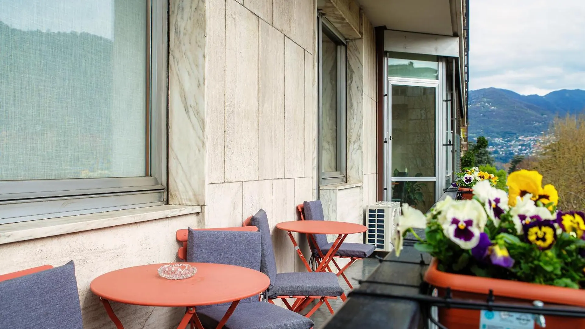 Maison De Raf Côme 0*,